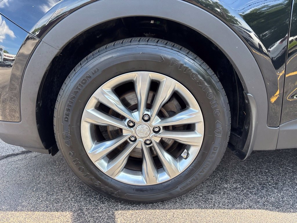 Used 2017 Black Hyundai 2.0T image 9