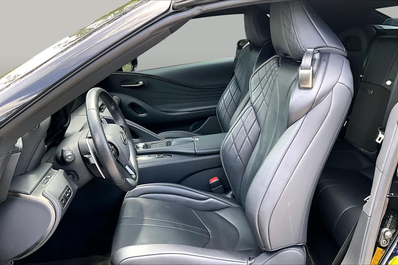 Used 2021 Obsidian Lexus  image 8