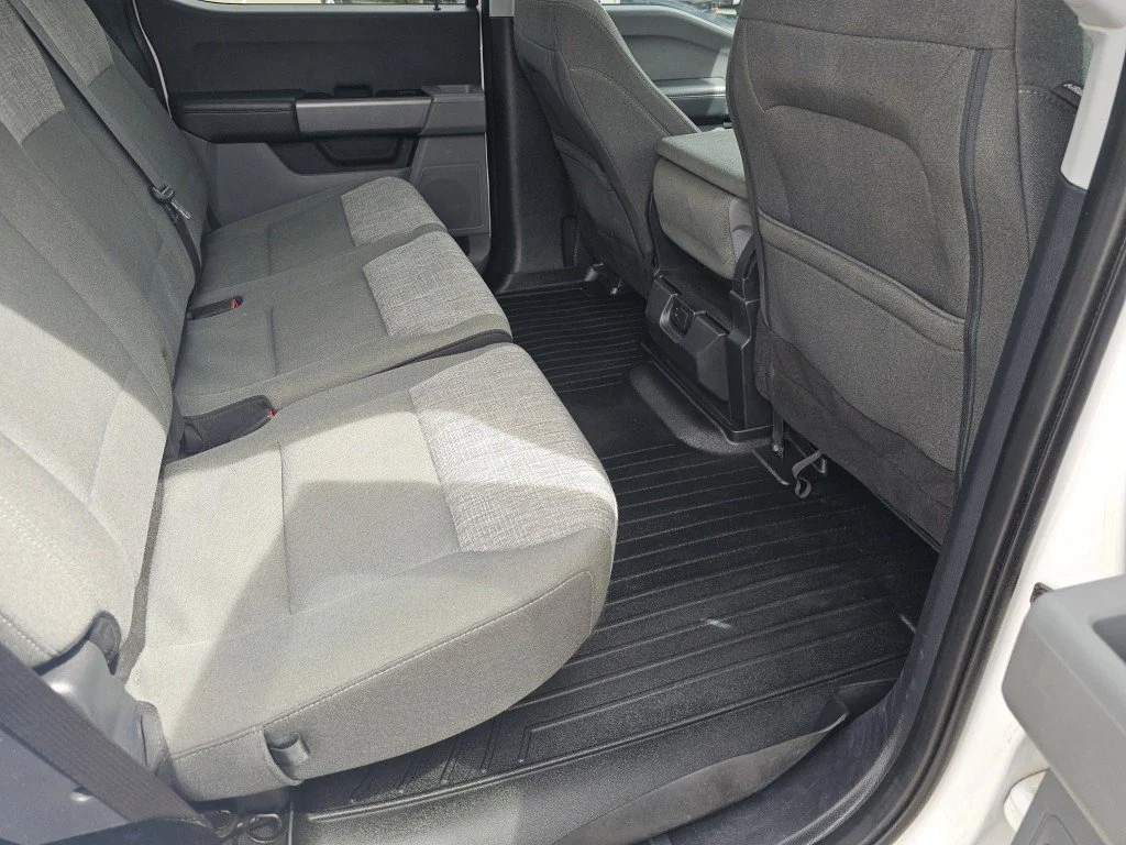 Used 2023 White Ford XLT image 5