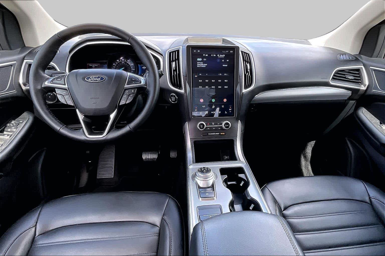 Used 2021 Iconic Silver Ford SEL image 15