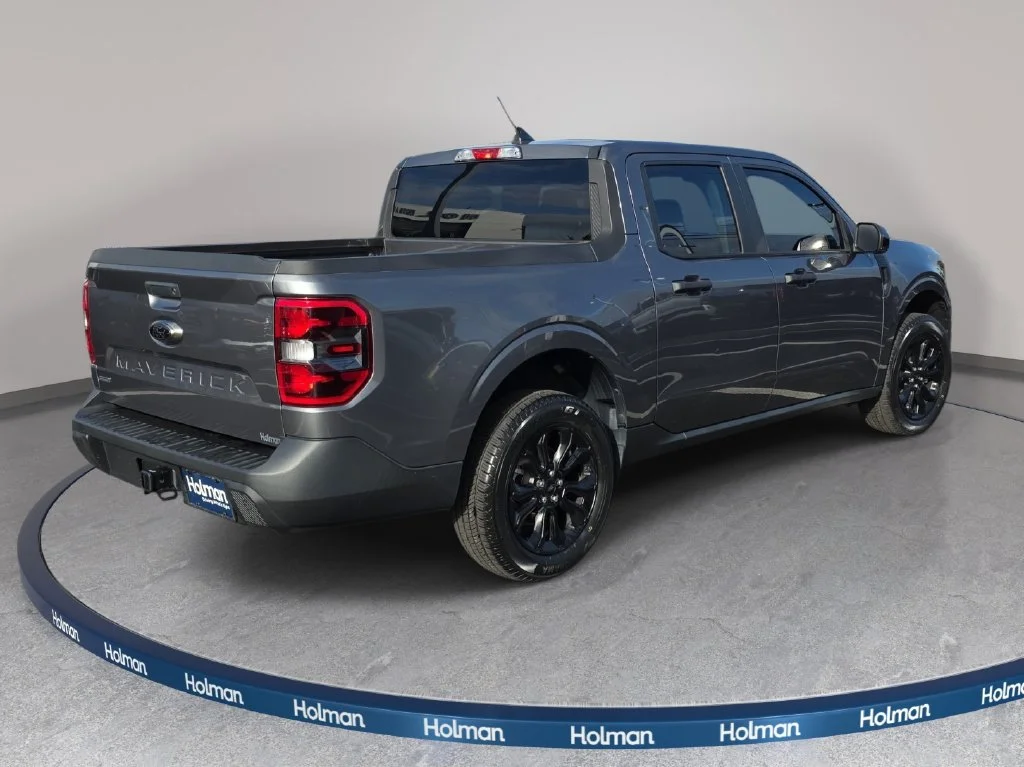 Certified Used 2023 Carbonized Gray Metallic Ford XLT image 5