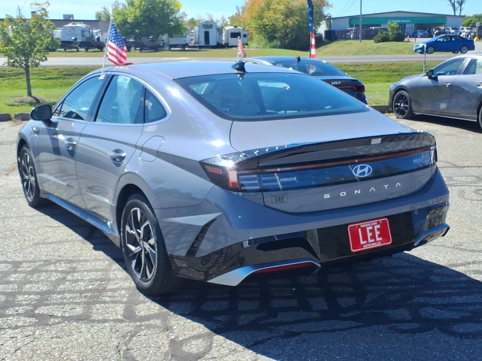 Used 2025 Blue Hyundai SEL image 6