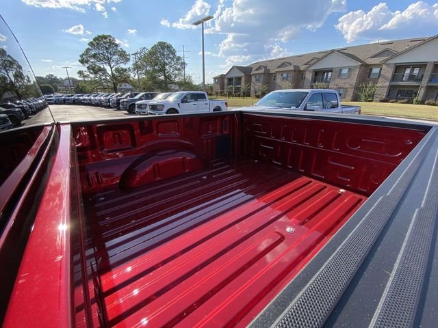 New 2026 Ruby Red Metallic Tinted Clearcoat Ford XLT image 9