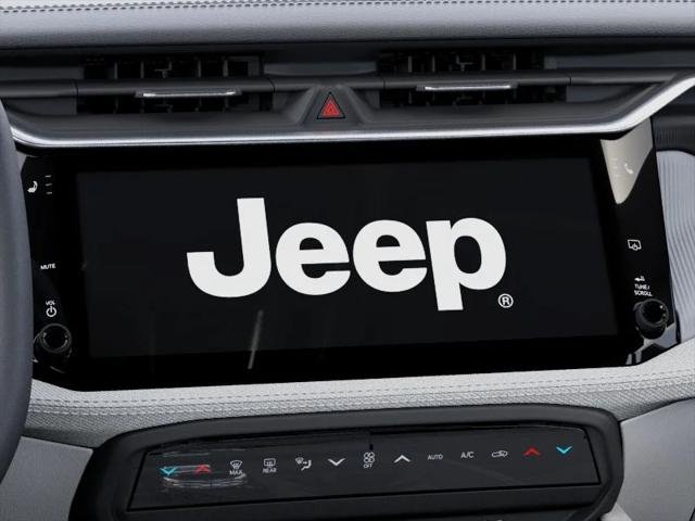 New 2026 Bright White Clear-Coat Exterior Paint Jeep Laredo image 44