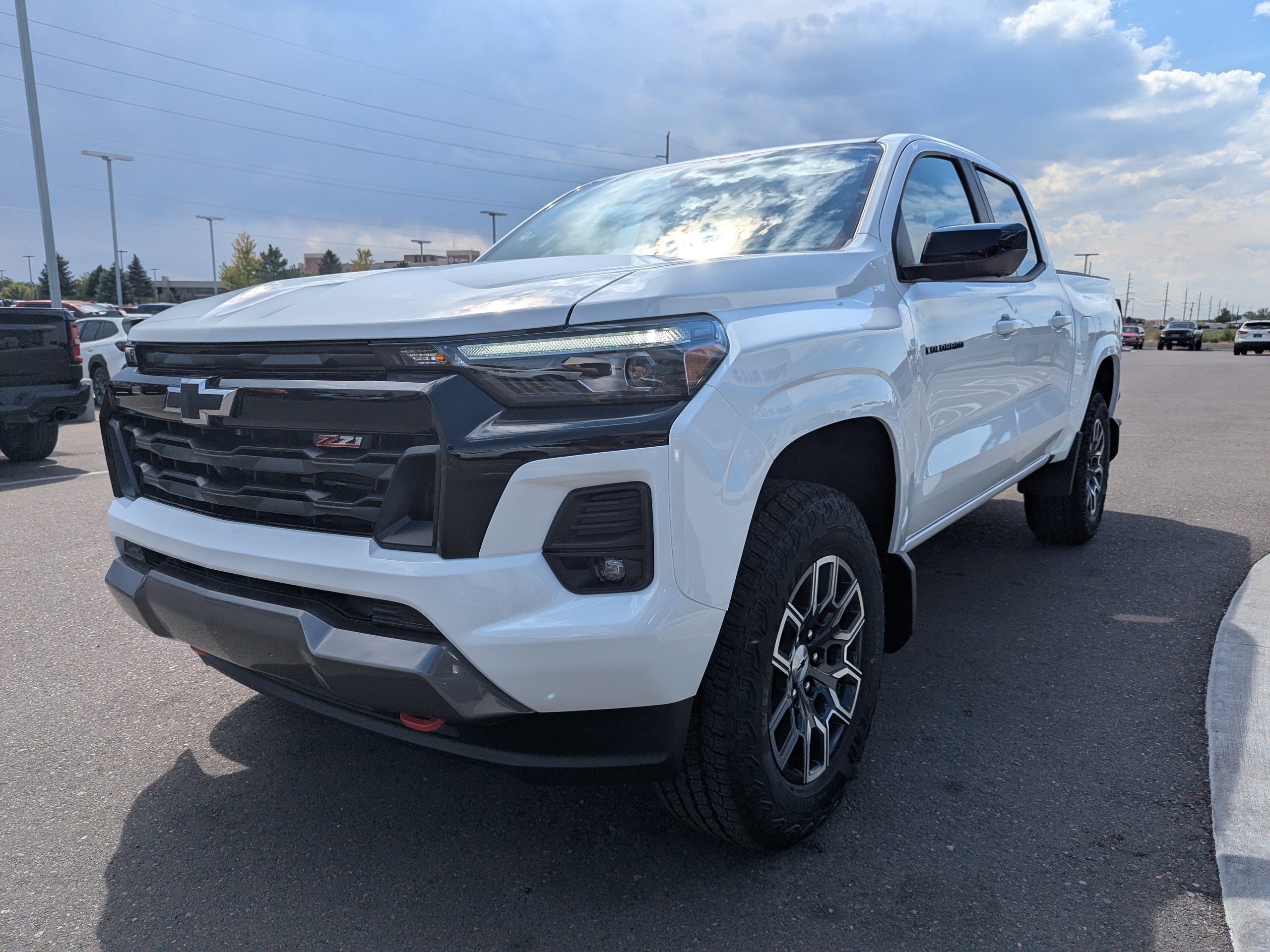 2026 Chevrolet Colorado Z71 - Photo 6