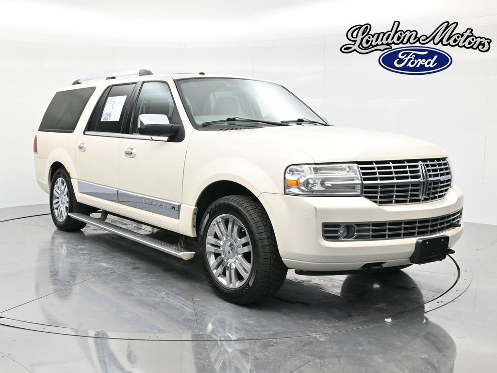 2007 Lincoln Navigator Base