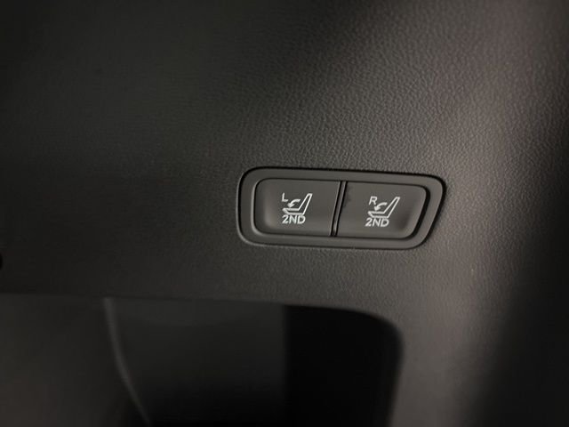 Certified Used 2026 Gray Hyundai SE image 25