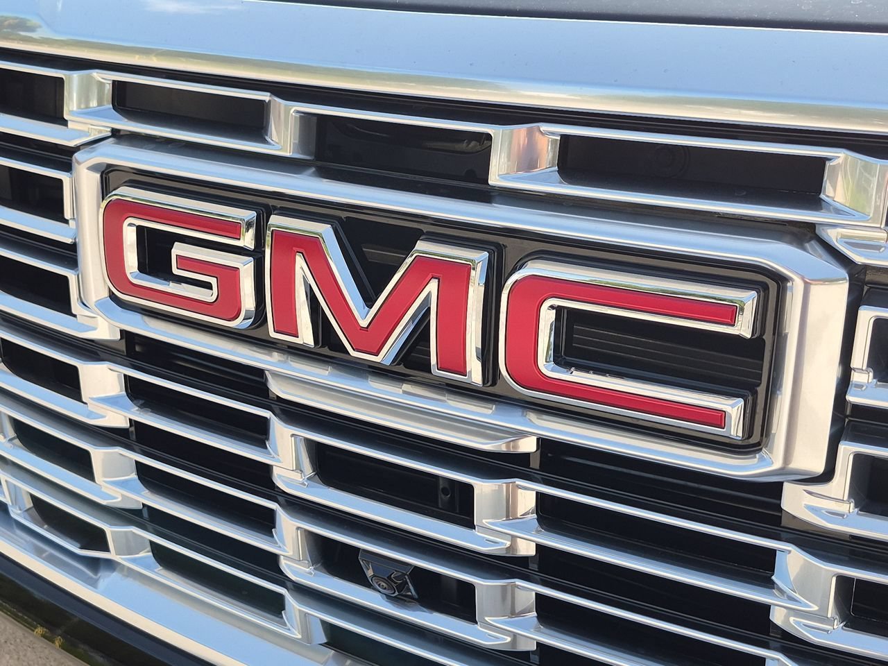 2026 GMC Yukon XL Denali - Photo 28