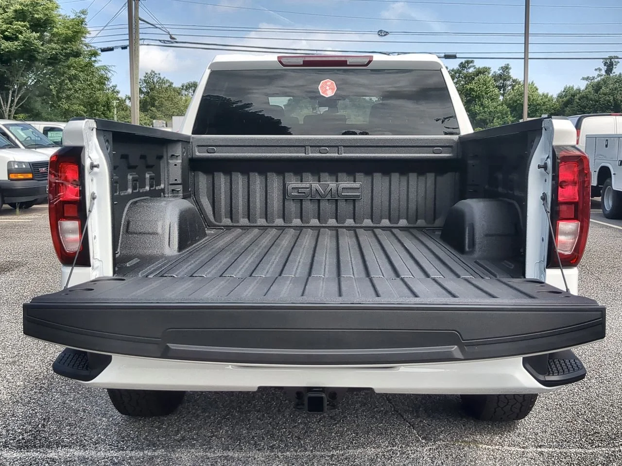 New 2026 Summit White GMC Elevation image 25