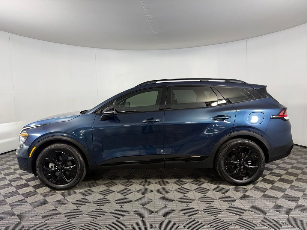 Used 2025 Blue Kia X-Line Prestige image 10
