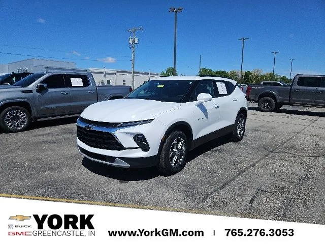 Used 2024 White Chevrolet LT image 1