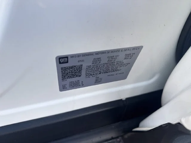 Used 2021 SUMMIT WHITE Chevrolet LT image 34