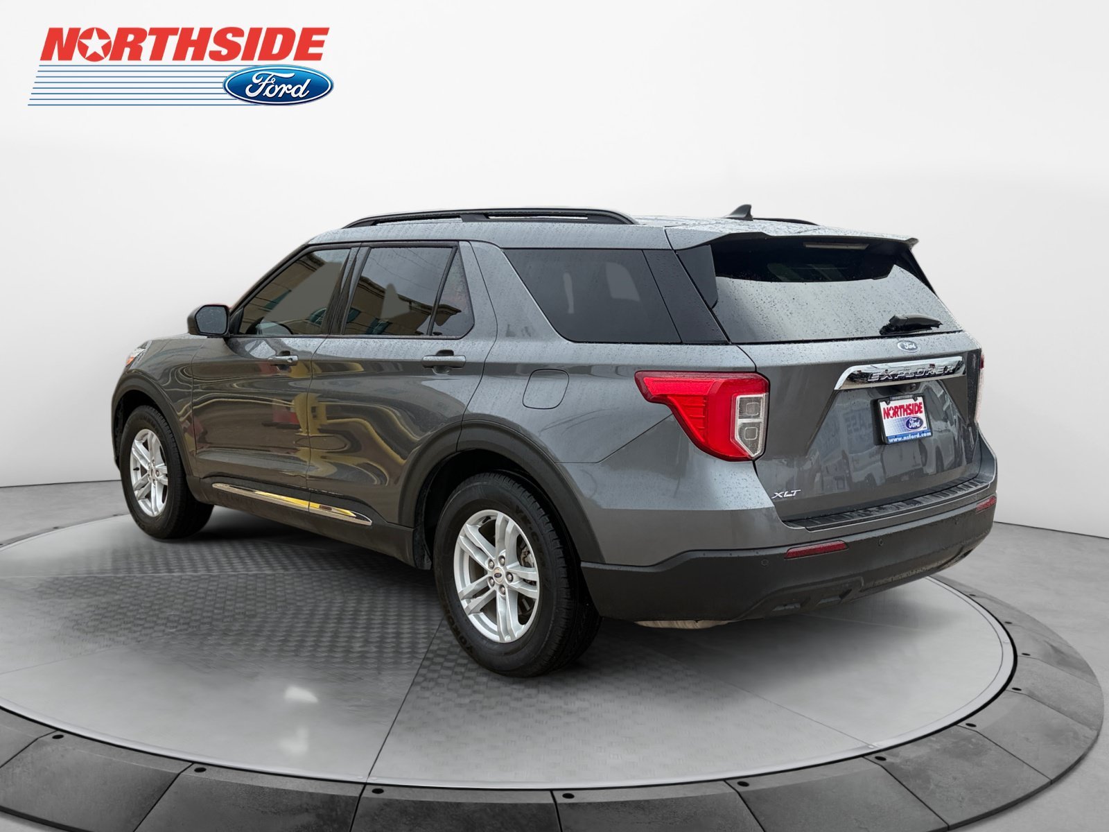 Used 2024 Carbonized Gray Metallic Ford XLT image 5