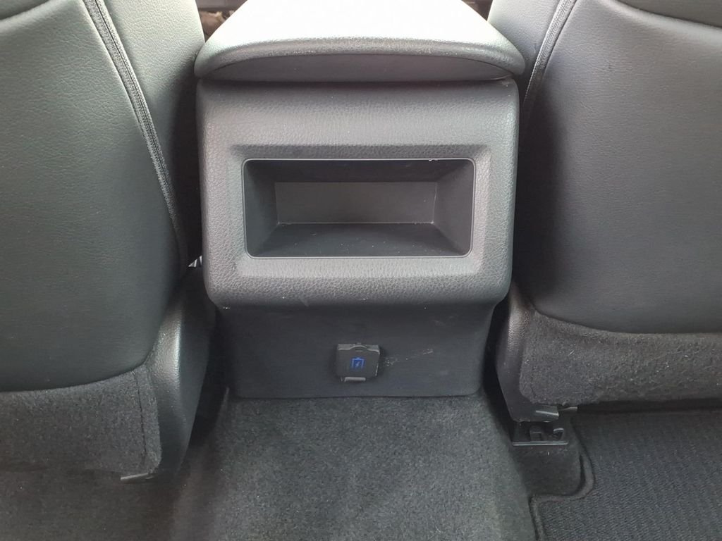 Used 2020 Super White Toyota SE image 5