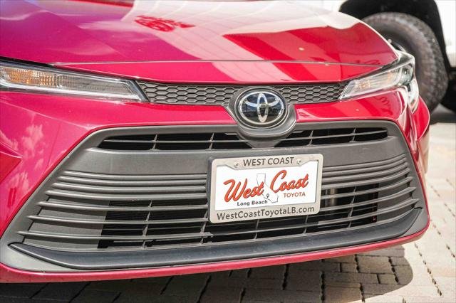Certified Used 2023 RUBY FLARE PEARL Toyota  image 5