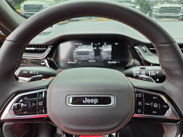 New 2026 Copper Shino Metallic Clear-Coat Exterior Paint Jeep Summit image 24