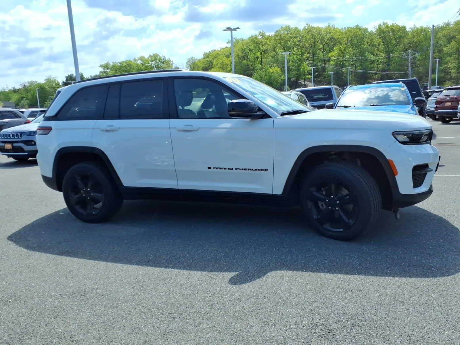 Certified Used 2023 Bright White Clearcoat Jeep Altitude image 6