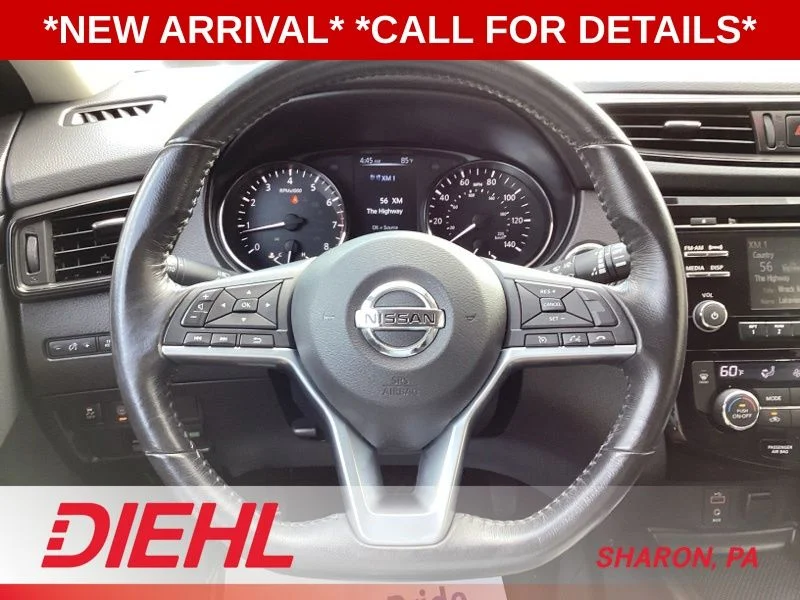 Certified Used 2017 Palatial Ruby Nissan SV image 23