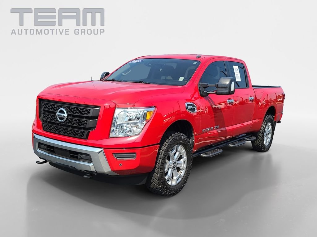 Used 2021 Red Nissan SV image 3