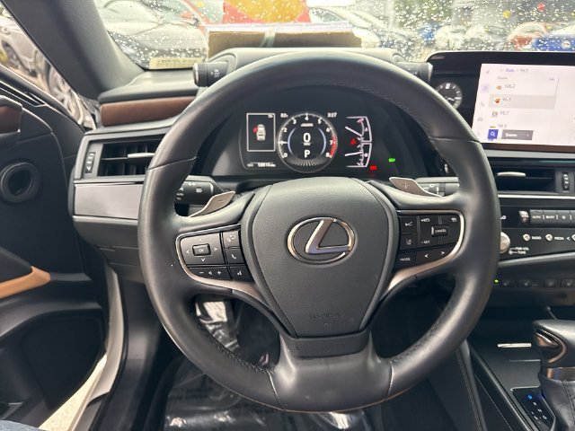 2024 Lexus ES 350 - Photo 14