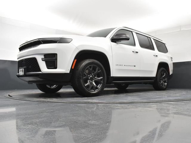 New 2026 White Jeep Limited Altitude image 21
