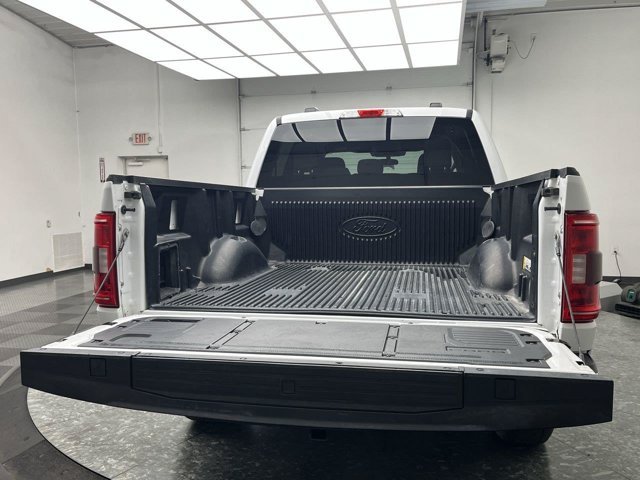 Used 2023 Oxford White Ford XLT image 29