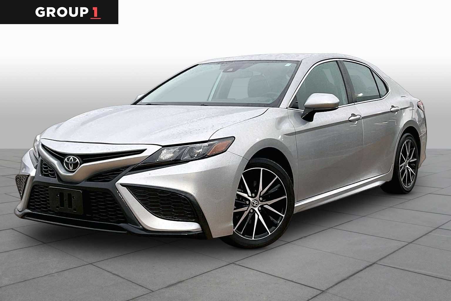 2021 Toyota Camry 2.5 Auto SE's photo
