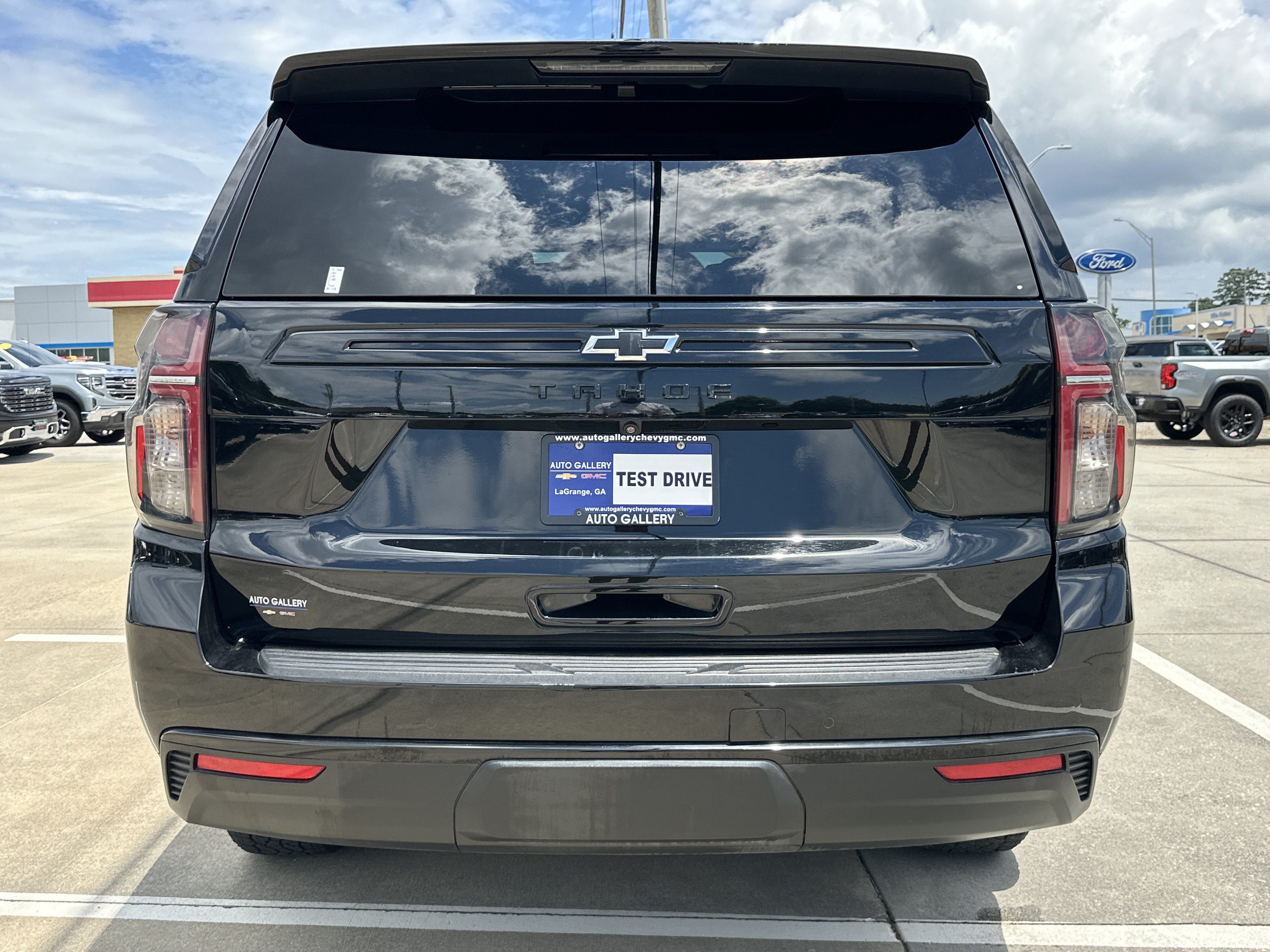 2023 Chevrolet Tahoe Z71 - Photo 6