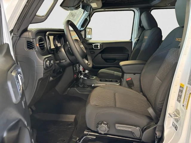 New 2026 White Jeep Mojave image 10