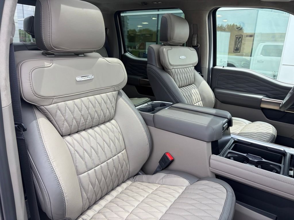 New 2026 White Ford Platinum image 28
