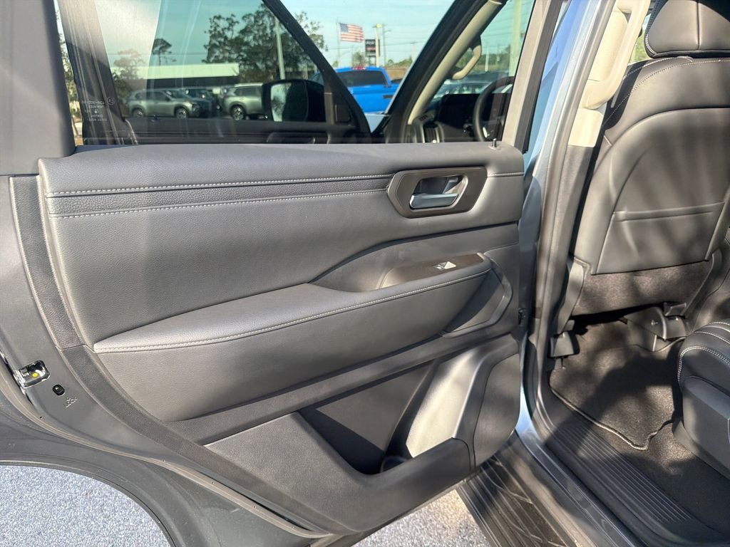 New 2026 Nissan Armada SV 4D Sport Utility