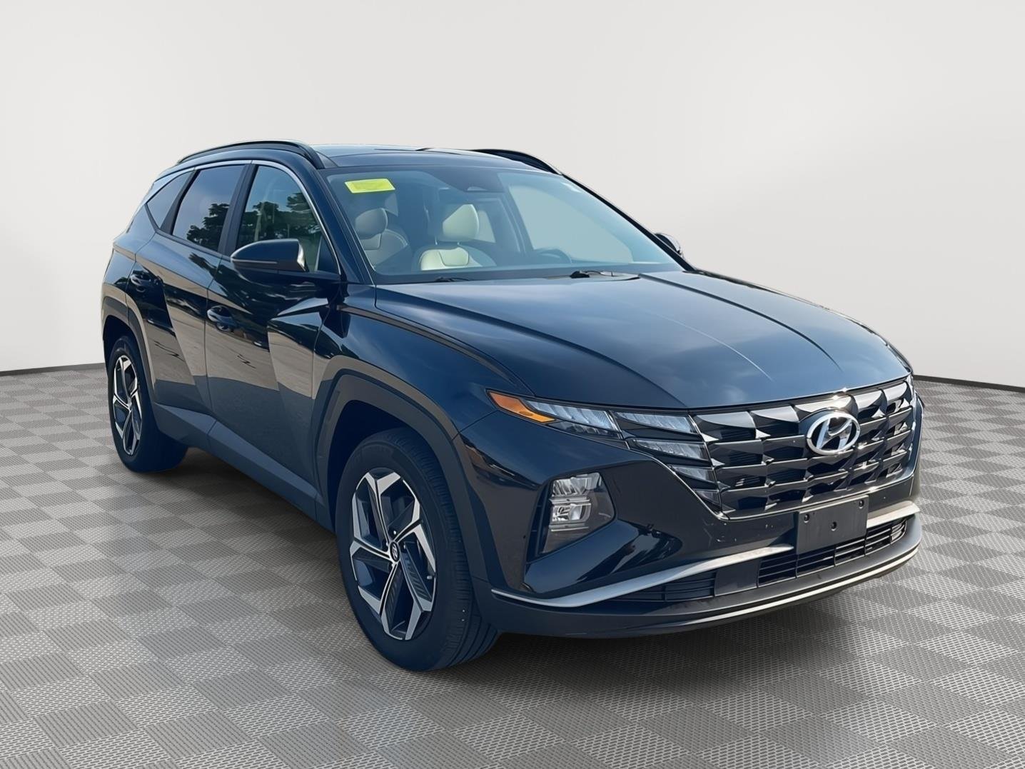 Used 2024 Black Pearl Hyundai SEL Convenience image 6