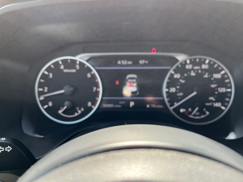 Used 2023 Blue Nissan S image 15