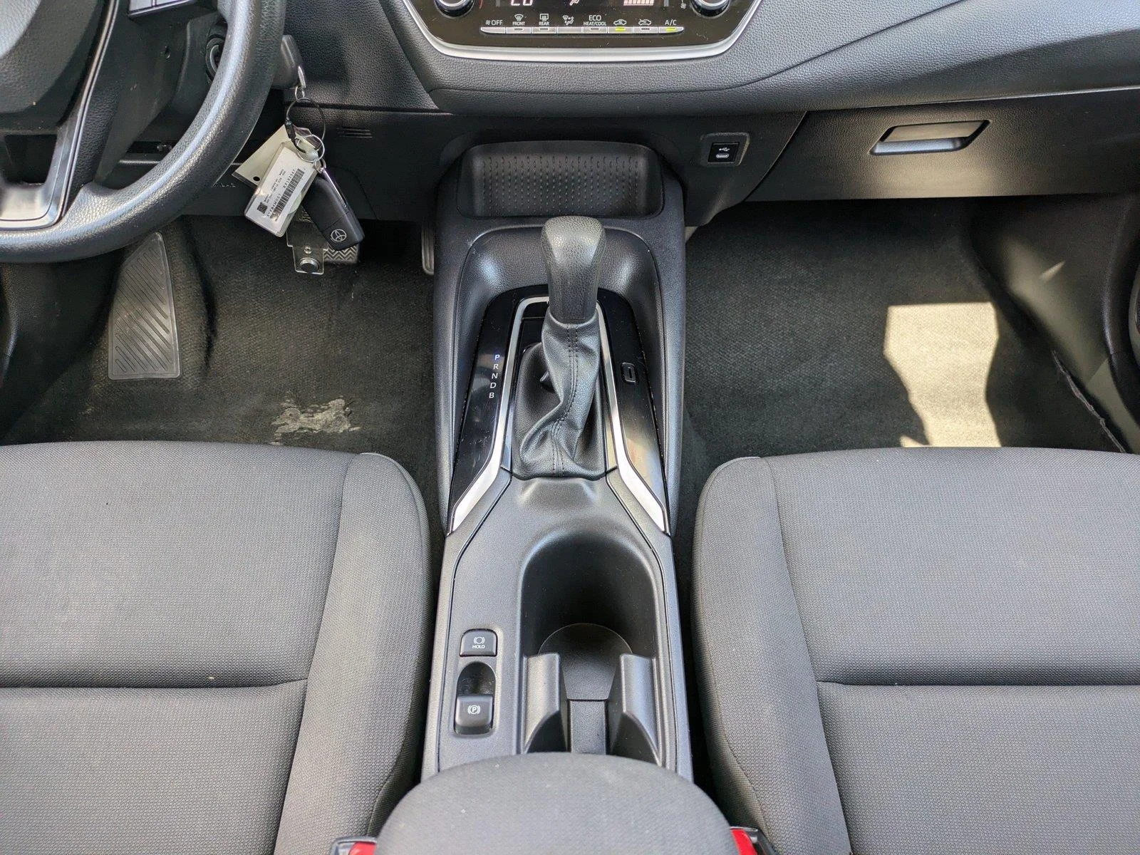 Certified Used 2024  Toyota LE image 18