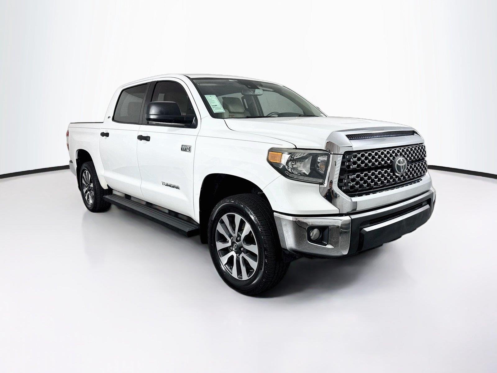 Used 2020 Super White Toyota SR5 image 8