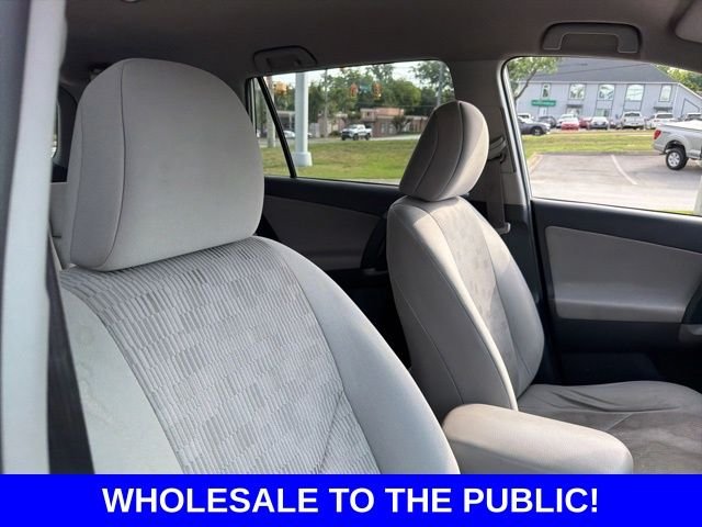 Used 2012 Silver Toyota Base image 10