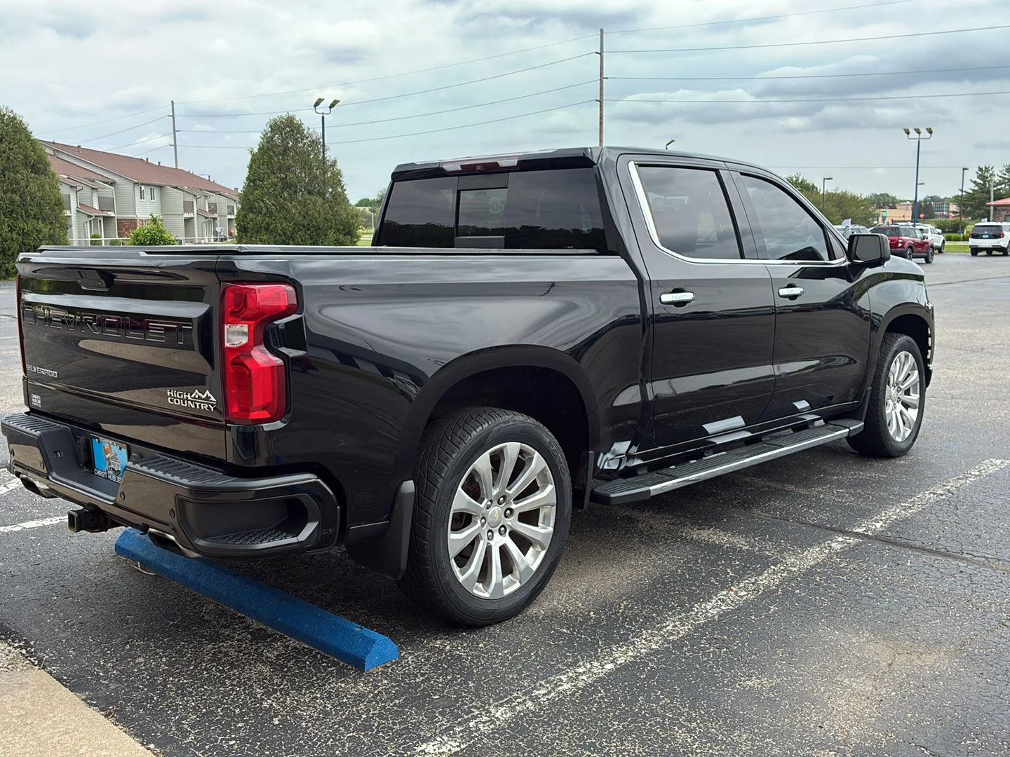 Used 2019 Black Chevrolet High Country image 5