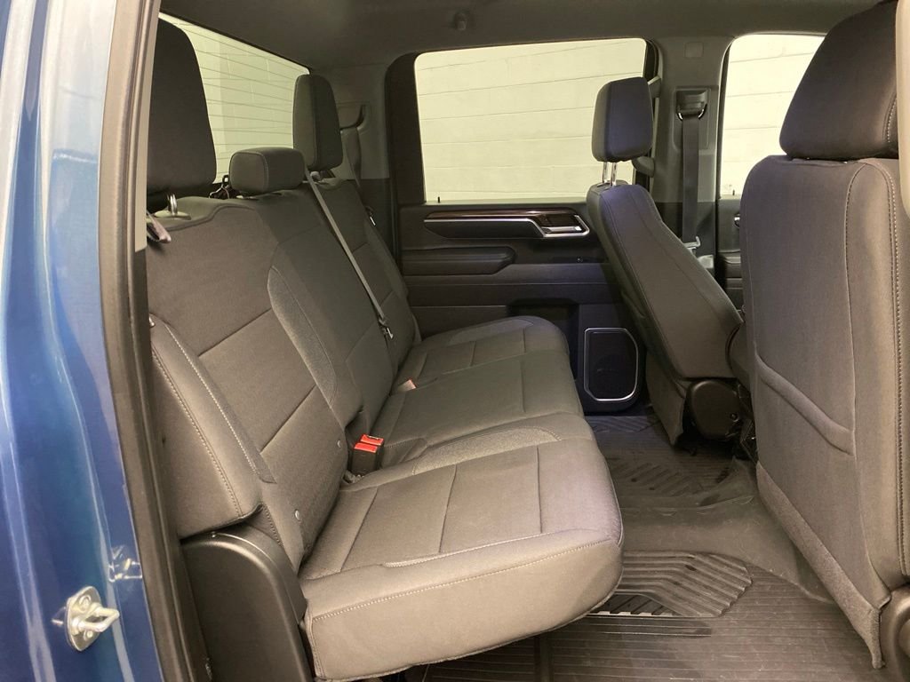 Used 2025 Blue Chevrolet LT image 27