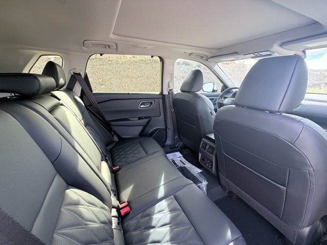 2026 Nissan Rogue Platinum - Photo 32