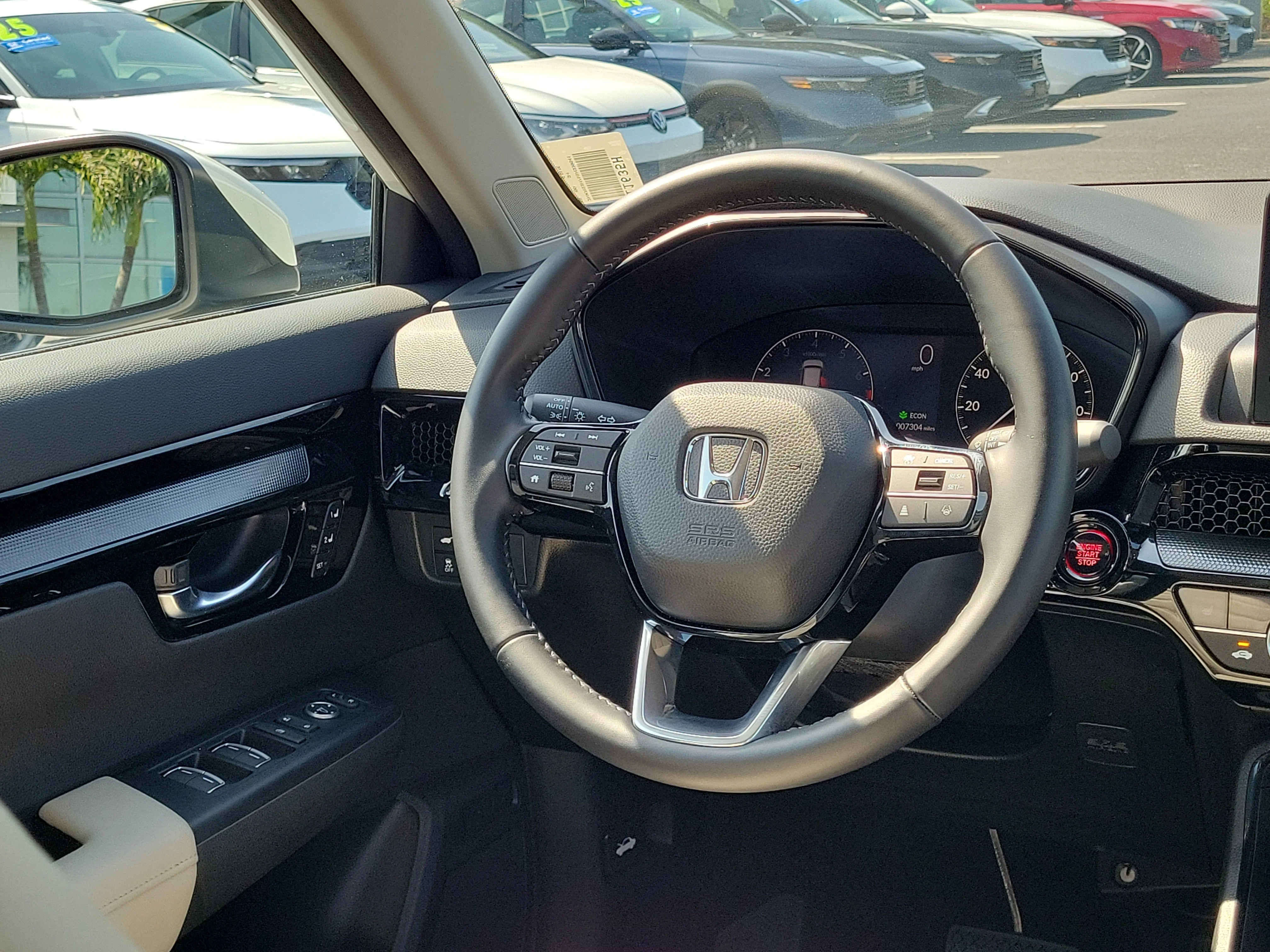 Used 2025 White Honda EX-L image 3
