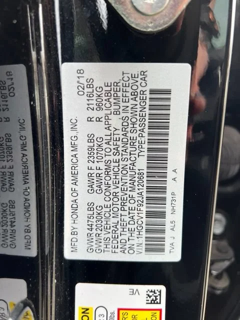 Used 2018 Crystal Black Pearl Honda Touring 1.5T image 11