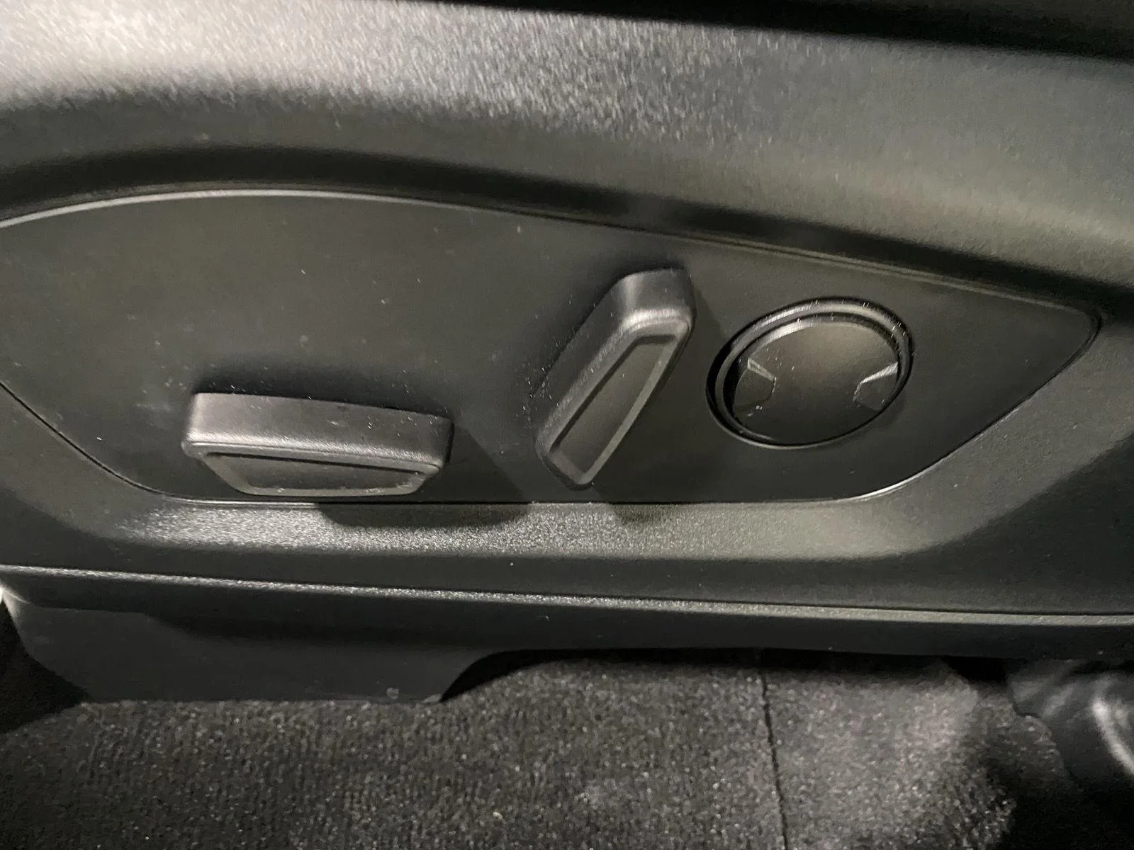 Used 2023 Black Metallic Ford XLT image 24