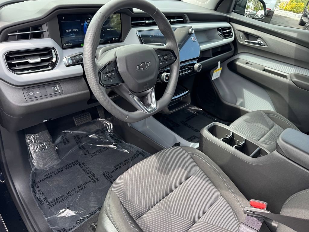 2027 Chevrolet Bolt LT - Photo 13