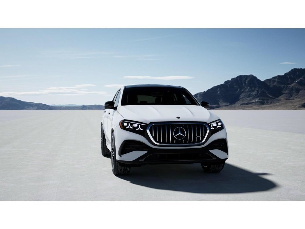 New 2027 Polar White Mercedes-Benz GLE 53e AMG® image 8