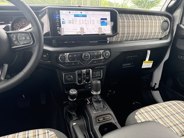 New 2026 White/off-white Jeep 85th Anniversary Edition image 27