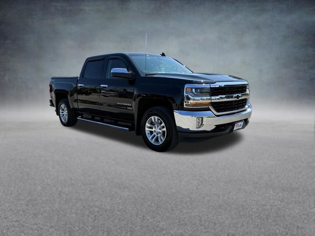 Used 2017 Black Chevrolet LT image 8