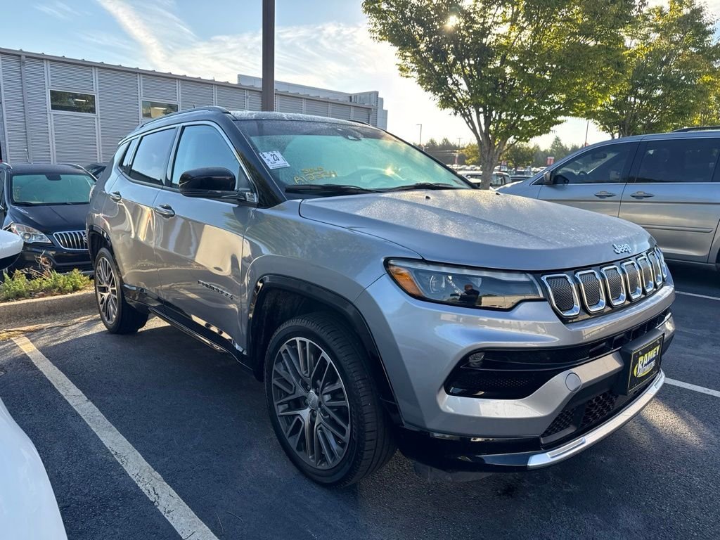 Used 2022 Silver Jeep Limited image 2