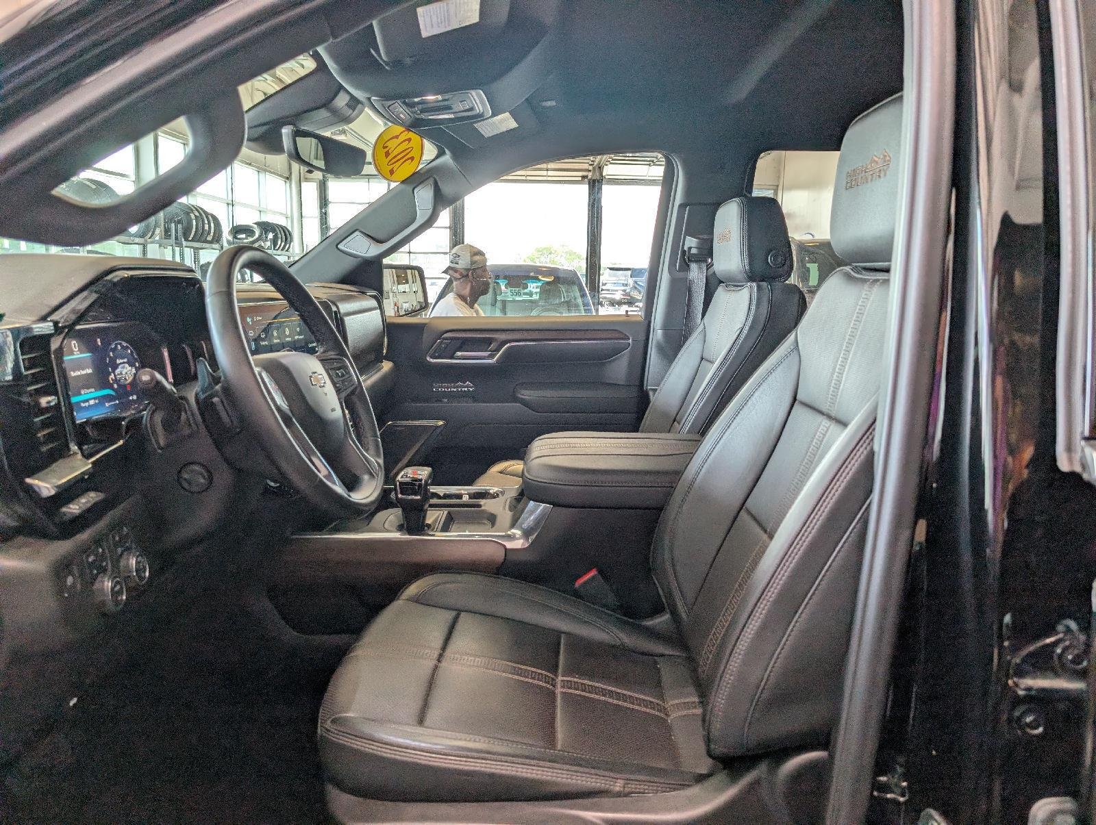 Used 2023 Black Chevrolet  image 14