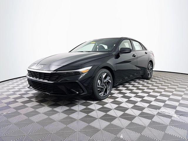 2025 Hyundai Elantra Blue - Photo 46