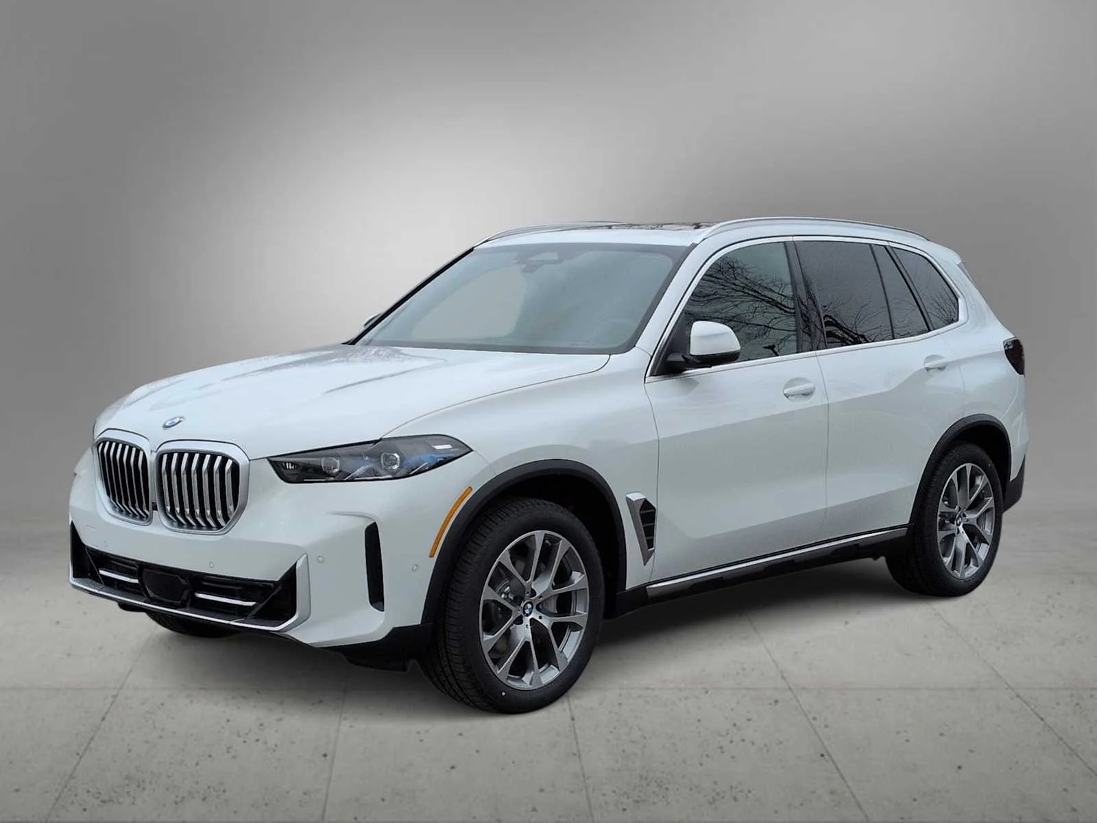 New 2026 Alpine White BMW xDrive40i image 4